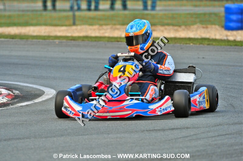 31102010-merignac-Lascombes (1120).JPG